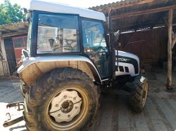 Traktor Foton Europard FT904