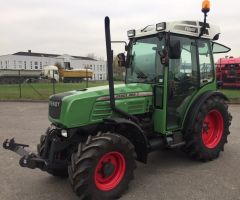 Traktor Fendt  208 V