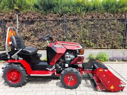  DAKR Cseh gyártmányú 22 LE-s Panter FD-52V multifunkcionális mulcsozó traktor