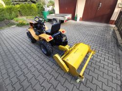   Tauros ZX 18 4x4, 18 LE-s, kertészeti kistraktor „Y” késes szárzúzóval, széles terepes gumikkal !!!