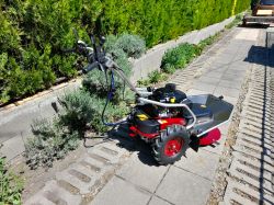  DAKR 8,5 LE-S DAKR PANTER FD-2H MAGASGAZVÁGÓ-KASZÁLÓ GÉP (CSEH GYÁRTMÁNY)
