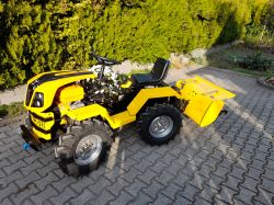   Tauros ZX 18B 4x4, 18 LE-s, kertészeti kistraktor talajmaróval ! 