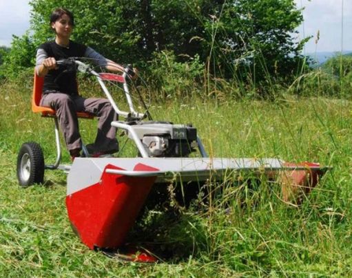 Eladó használt DAKR Cseh gyártmányú Dakr Panter FD-2 Hydro egytengelyes traktor