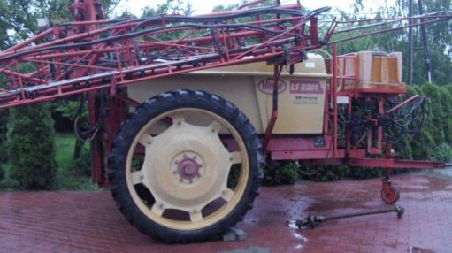 Eladó használt Vicon Vegyszerező vicon 2200