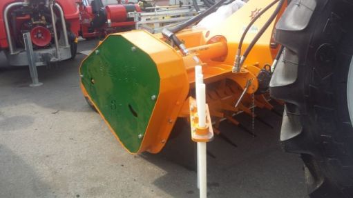 Serrat Olivina T1800 felszedős zúzó