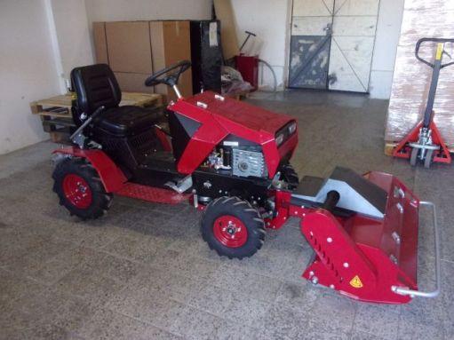 Panter Cseh gyártmányú 16 LE-s Panter FD5 Mulcher mulcsozótraktor szuper áron