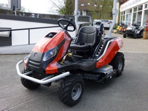 Benassi BENASSI PROFESSIONAL 4X4 IPARI GAZVÁGÓ TRAKTOR 23 LE-S