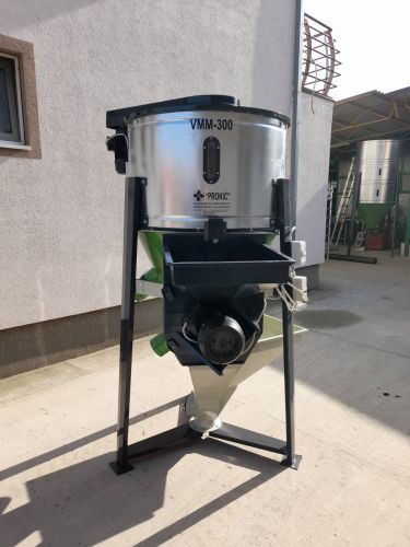  500 Kg Álló Takarmánykeverő Darálóval