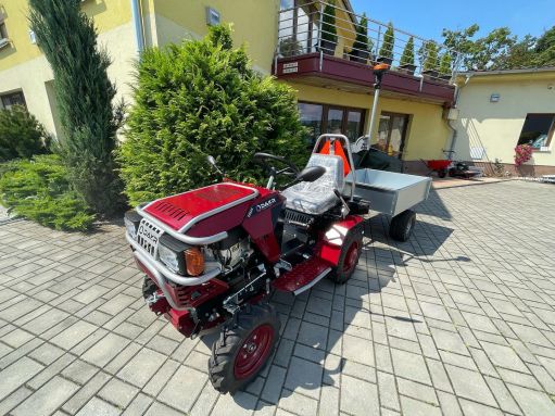 DAKR Cseh gyártmányú 22 LE-s Panter FD-52V multifunkcionális kistraktor