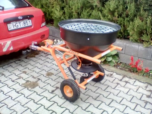 DAKR EVEREST (CSEH GYÁRTMÁNYÚ VONTATOTT PROFESSZIONÁLIS IPARI SÓSZÓRÓ)