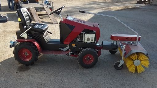 DAKR Panter FD-5 16 LE-s seprő kistraktor szuper áron