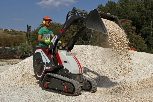 Taurus HONDA MOTOROS, 21 LE-S, OLASZ GYÁRTMÁNYÚ TAURUS SK 1000 GUMIHEVEDERES MINIRAKODÓ KEDVEZŐ ÁRON !!!