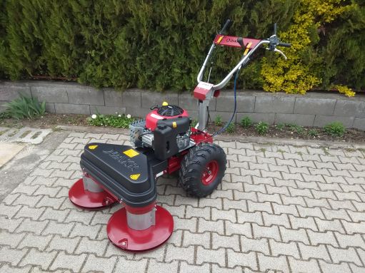DAKR Dakr Panter FD-344 + RZS121 dobkasza (13 LE-s) cseh gyártmányú professzionális egytengelyes traktor szuper áron !!!