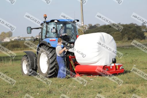  Agromax BW függesztett bálacsomagoló