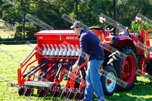  ACMA (olasz) gabona- és aprómagvetőgép kis traktorokhoz, 1,3-1,9 m 