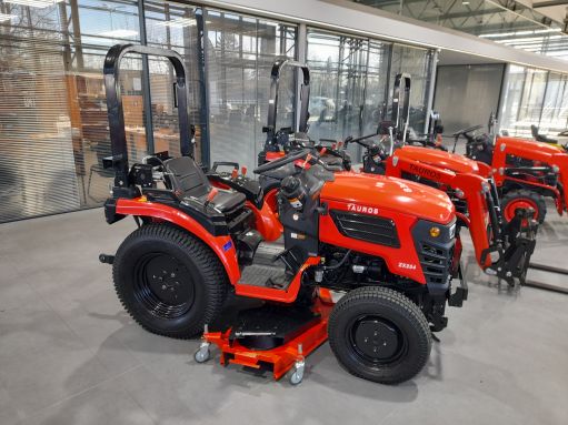 Taurus Tauros ZX25 4x4 professzionális fűnyírótraktor, 120 cm-es hasa alatti kaszával (25 LE)