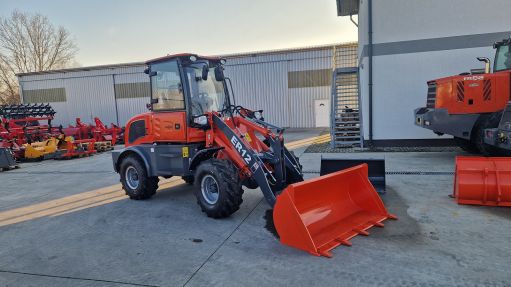 Everun ER12 fülkés rakodó