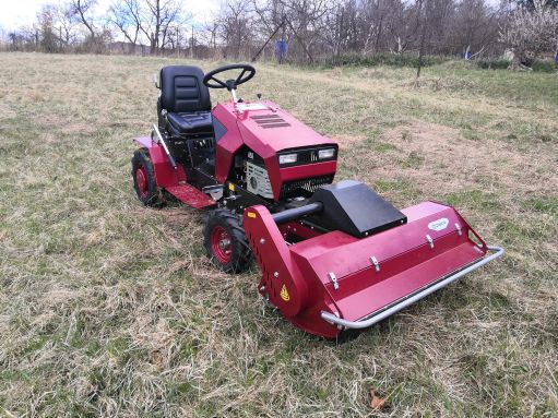 DAKR Panter FD-5 minitraktor „Y” késes szárzúzóval, (Cseh gyártmányú), 16 LE-s, szenzációs áron
