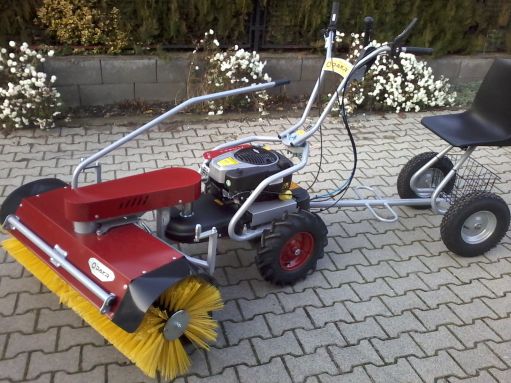DAKR Panter Spazzola 110 C Hydro ipari seprőgép