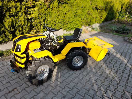  Tauros ZX 18B 4x4, 18 LE-s, kertészeti kistraktor talajmaróval ! 