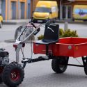 DAKR Panter 344 ECO (13 LE-s) cseh gyártmányú egytengelyes traktor utánfutóval 4. kép