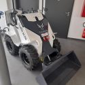 Taurus Tauros WL390b kerekes minirakodó 2. kép