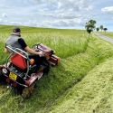 DAKR Cseh gyártmányú 22 LE-s Panter FD-52V multifunkcionális mulcsozó traktor 6. kép