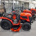 Taurus Tauros ZX254D 4x4-es professzionális dízel fűnyíró-traktor, 120 cm-es fűnyíróasztallal (25 LE) 12. kép