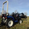 Taurus 30 LE-s Tauros ZX25B 4x4 professzionális keskeny nyomtávú kertészeti traktor homlokrakodóval 5. kép