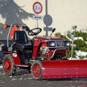 DAKR Cseh gyártmányú 22 LE-s Panter FD-52V kerti kistraktor hótolólappal 6. kép